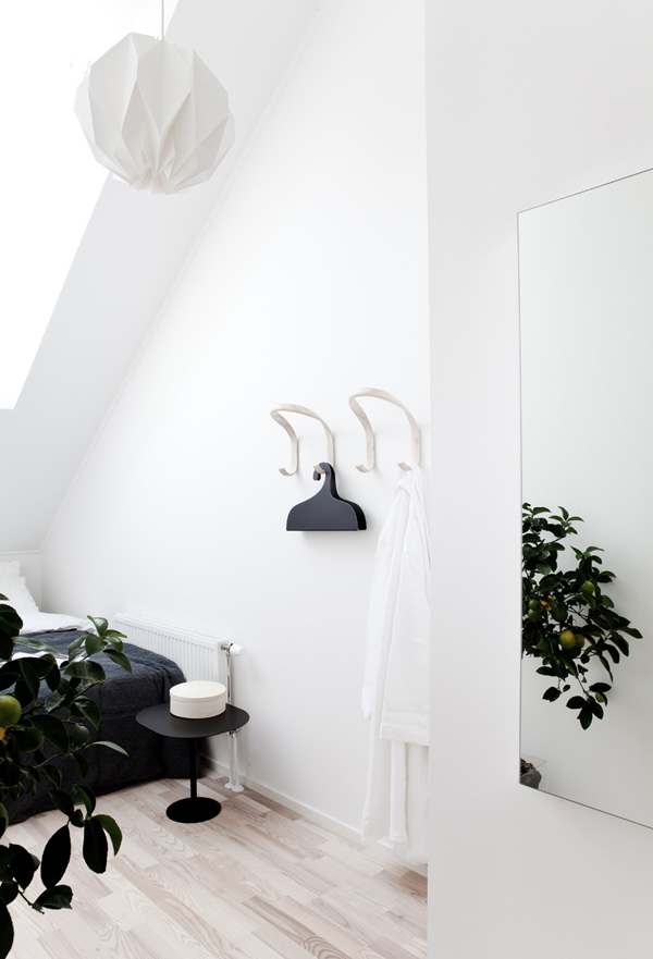 Blooc House - curate this space